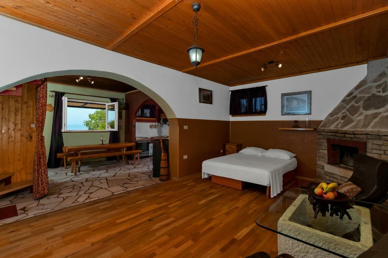 Veliko Brdo  Holiday Home Duje מראה חיצוני תמונה