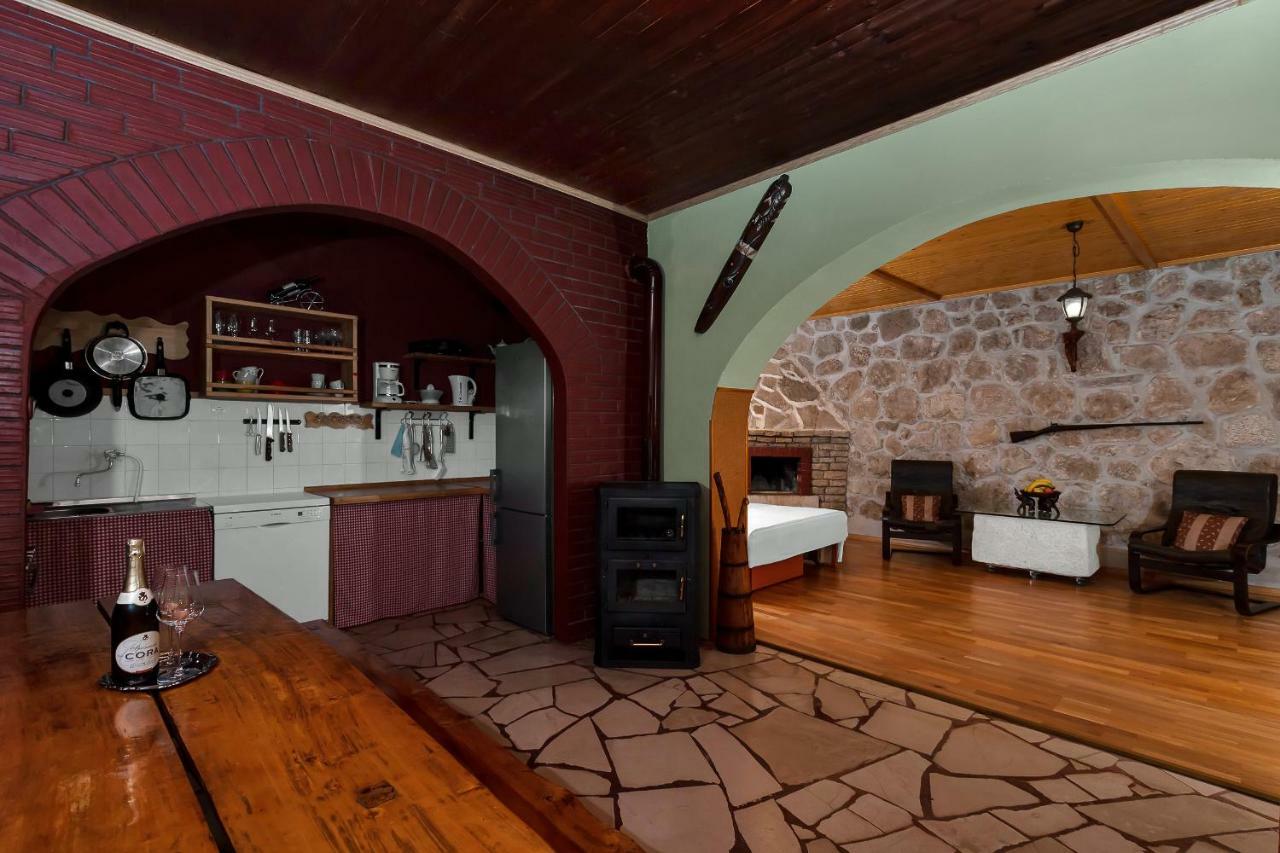 Veliko Brdo  Holiday Home Duje מראה חיצוני תמונה