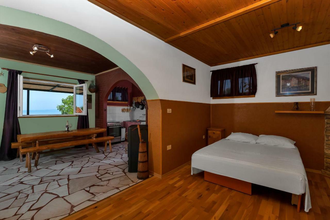 Veliko Brdo  Holiday Home Duje מראה חיצוני תמונה